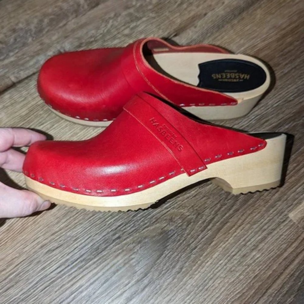 Swedish Hasbeens Red Clogs Size 38/7